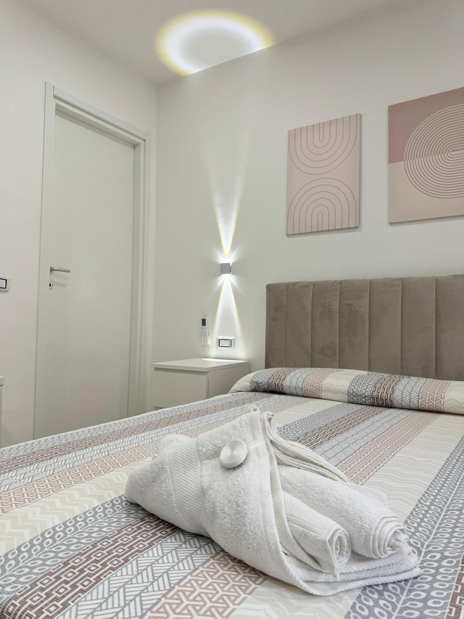 La Maison Guest House Reggio Calabria Esterno foto